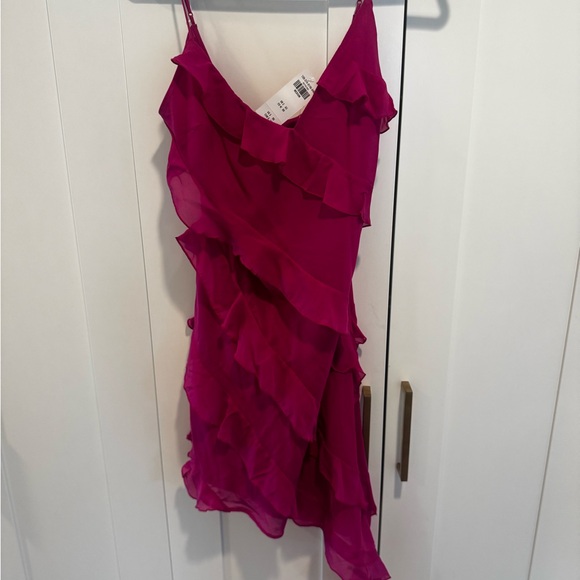 Abercrombie & Fitch Dresses & Skirts - Abercrombie & Fitch Fuchsia Ruffle Mini Dress